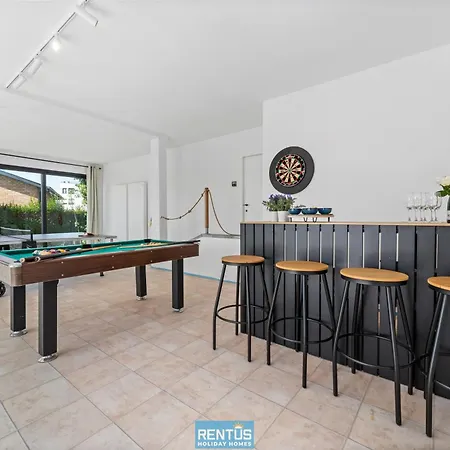 Sealise - Spacious House By The Dunes In Westende بيت للعطل